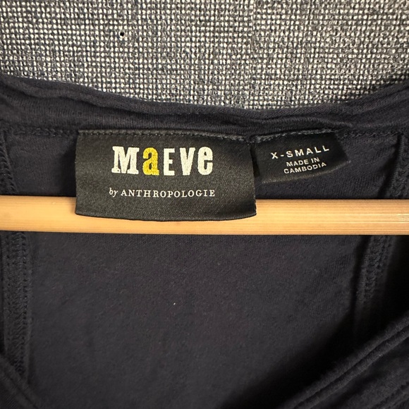 Anthropologie Navy V-Neck Short Sleeve Top - Picture 2 of 3